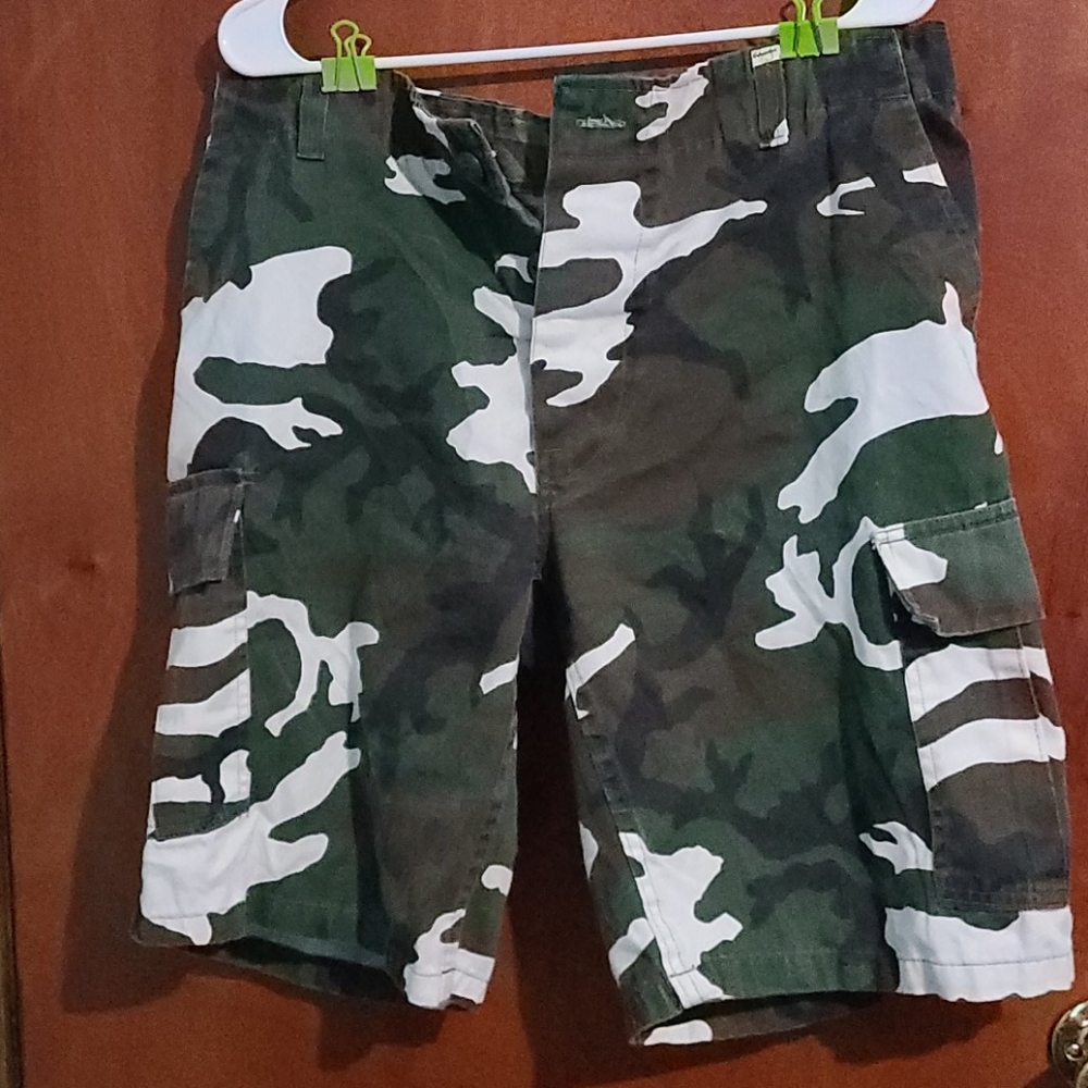 Mens cargo shorts